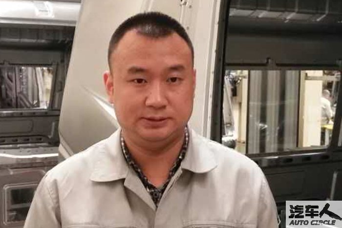 盛立爽：一汽解放卡车厂焊装车间J6线工段长